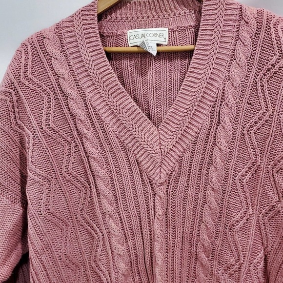 Vintage Casual Corner 80's Chunky Knit Ribbed V-Neck Pink Sweater Size Large - Picture 2 of 8
